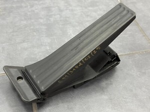 Gaspedal BMW E90 E91 E60 E61 E63 E83 Fahrpedalmodul Schaltgetriebe 6858575