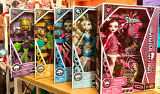 Monster High Dawn of the Dance Creeproduction Complete Set of 5 2026 LOOK  PICS