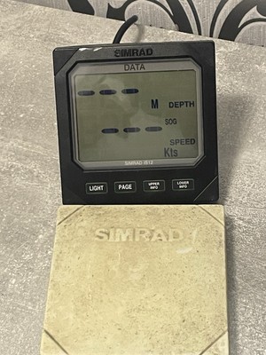 Simrad IS12 DATA Instrument Display Unit E03896 DATA Display