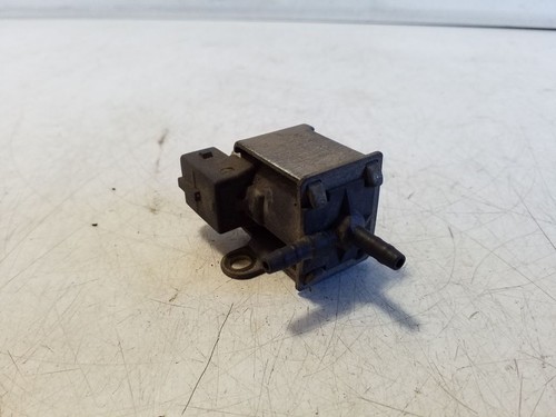 Audi 100 S4 C4 1992 Benzin 1kW Vakuumventil Unterdruckventil Magnetventil