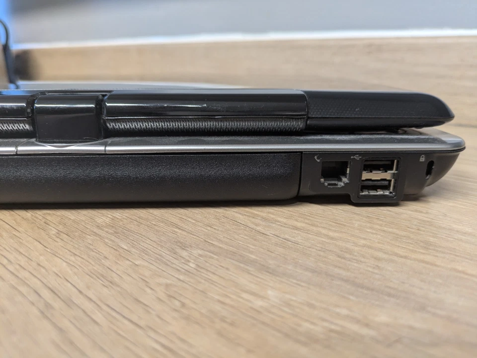 FAST RETRO WINDOWS 7 LAPTOP 4GB RAM 1TB SSD TOUCH SCREEN - Image 3 of 4