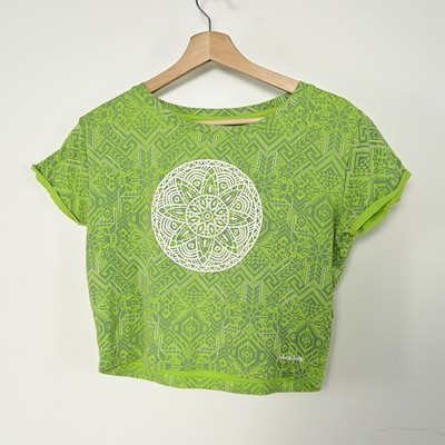 Urban Yoga Women s M. Lime Green/White Abstract Print Cropped Athletic Yoga Tee