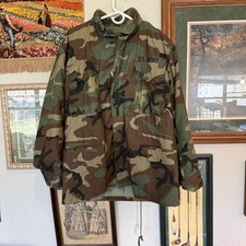 Vintage 80s USGI M65 Field Jacket Coat Cold Weather Woodland Camo Medium Regular