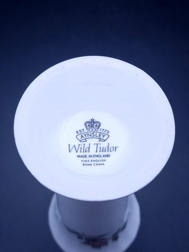Aynsley Wild Tudor 16 cm Spill Vase- 1st Quality - Picture 4 of 5