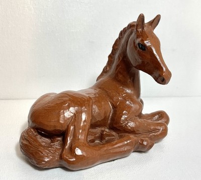 Vintage Foal Sculpture Horse Colt Filly Pecan 1989 #277 Handcrafted Red Mill