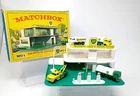 Vintage Lesney Matchbox MG-1 BP Sales and Service Station + 4 Vehicles!!