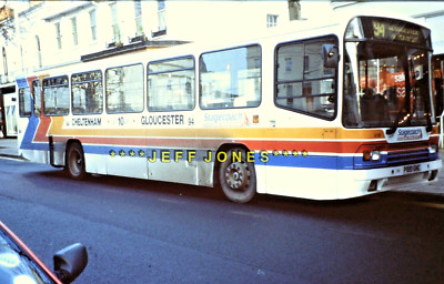 ORIGINAL 35m DIA 11720 - Postkutsche Chel B10M/ALX 419 P819GNC Cheltenham 16.12.99