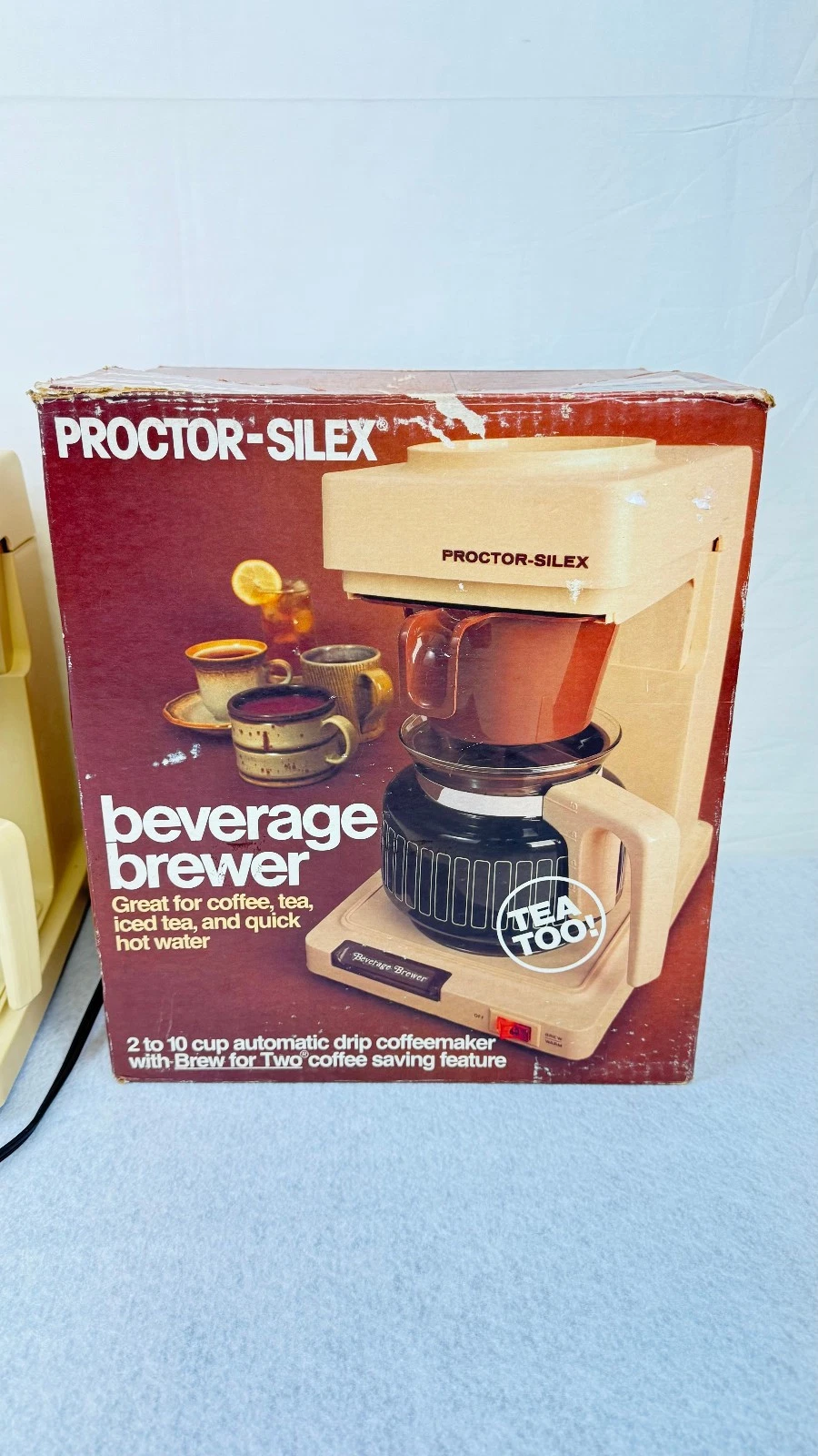 VINTAGE PROCTOR-SILEX BEVERAGE BREWER COFFEE MAKER - A301N - IN ORIGINAL BOX
