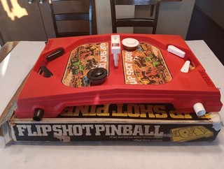 Vintage 1977 Marx Toys Flipshot Derby Pinball Game 2 Balls Included