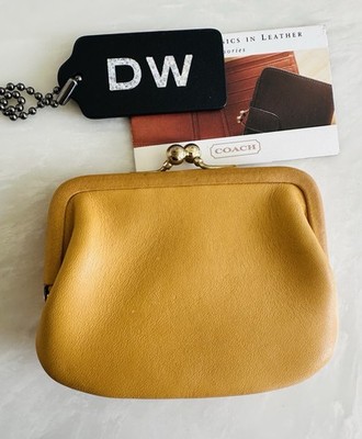 COACH VINTAGE YELLOW / TAN LEATHER KISSLOCK COIN PURSE 7155 | eBay