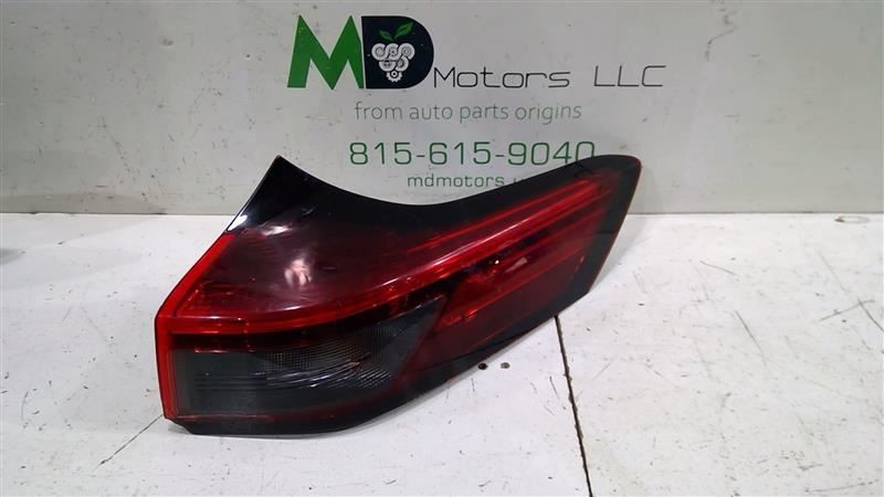 2021-2025 NISSAN ROGUE REAR RIGHT SIDE OUTER TAIL LIGHT LAMP OEM 26550-6RR0C