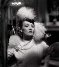 A Marlene Dietrich Black And White 4x6 Photo Print