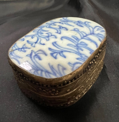 Vintage chinesische Porzellan Scherbe Handarbeit blau & weiß Silber Metall Schmuckschatulle