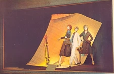 1975 ABRAHAM & STRAUS, BROOKLYN WINDOW DISPLAY PHOTO PRINT A SHOT OF RED