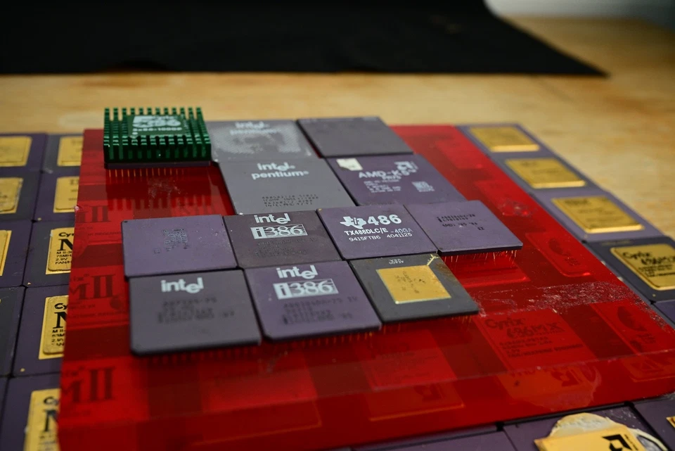 Per recupero oro 12 CPU in ceramica, vintage, non testate - Immagine 3 di 4