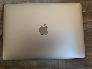 MacBook Display Und Cover