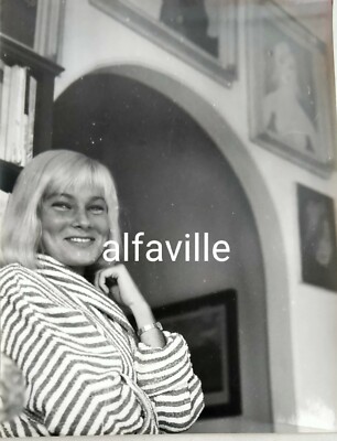 May Britt (Lidingö, Sweden, 1933) ORIGINAL PHOTO BY UBERTO GUIDOTTI. Cm.18x24