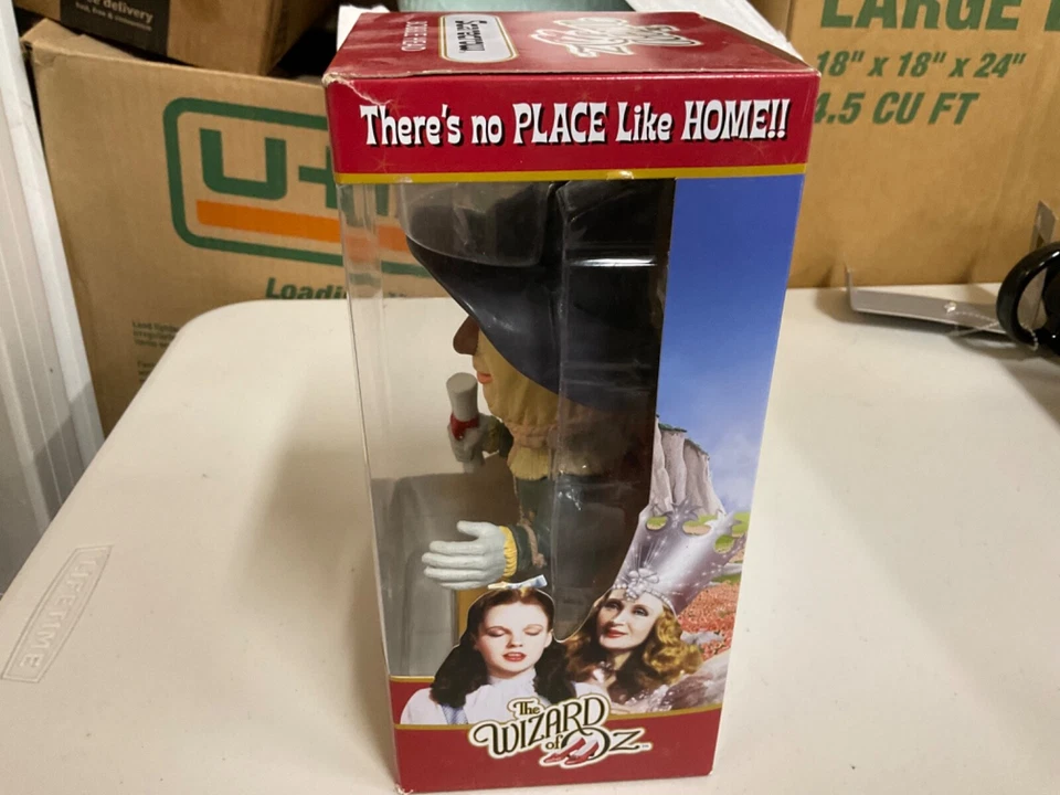 Funko Mago de Oz: Espantapájaros Wacky Wobbler Foto 2 de 4