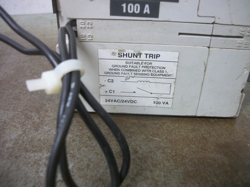 ABB SACE S3 S3N CIRCUIT BREAKER 100AMP 600VOLT 3POLE SHUNT AUX - Picture 4 of 7