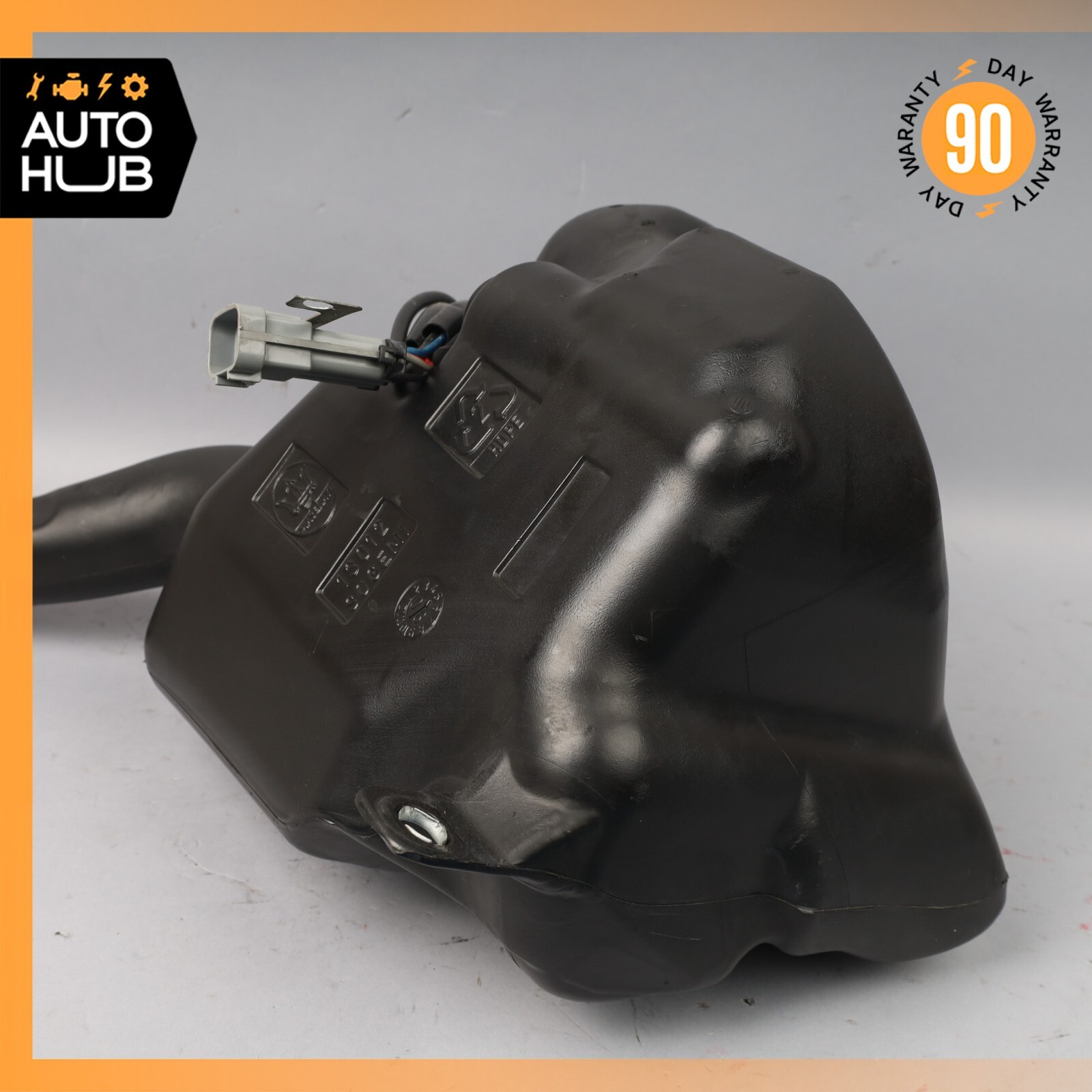 03-08 Maserati Quattroporte Headlight Windshield Washer Bottle Tank OEM 79k