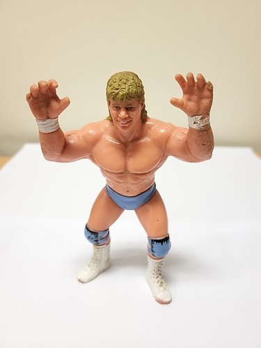 Flyin Brian Pillman WCW UK Exclusive Galoob Wrestl...