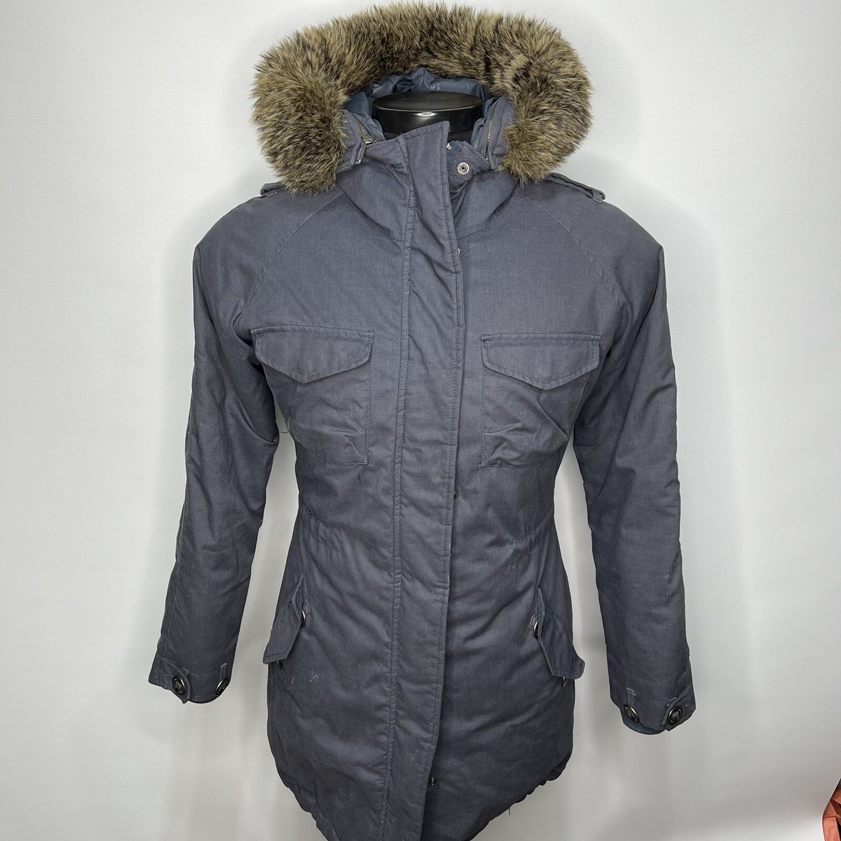 Aritzia Community Duck Down Fishtail Parka Coat Jacket Womens