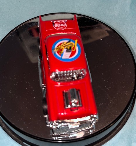 Majorette 57 Chevy Coca-Cola,Real Riders Add It’s A Custom Walmart Radio Grill - Picture 9 of 17