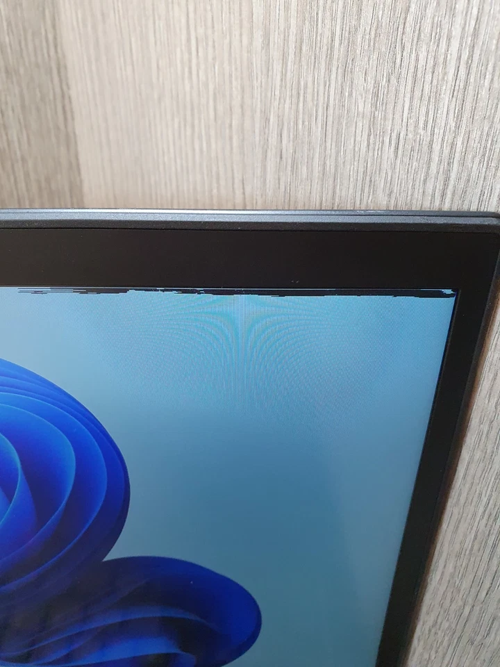 Lenovo ThinkPad T14s G1 · i5-10210U · 8GB · 180GB, photo 4 of 5