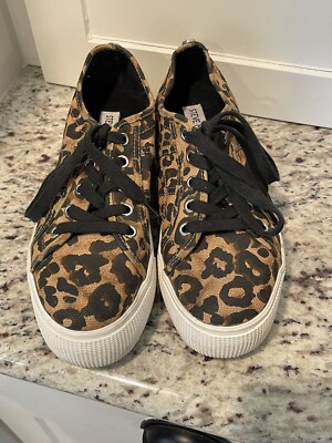 Steve Madden Women's Emmi Leopard Jaguar Platform Lace Up Shoes/Sneakers 7.5 EUC