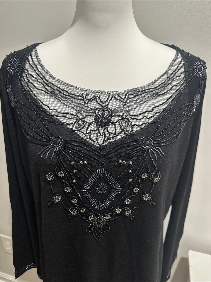 Suéter negro con cuentas adornadas Randolph Duke The Look 2X Plus para dama. Nuevo con etiquetas Foto 3 de 4