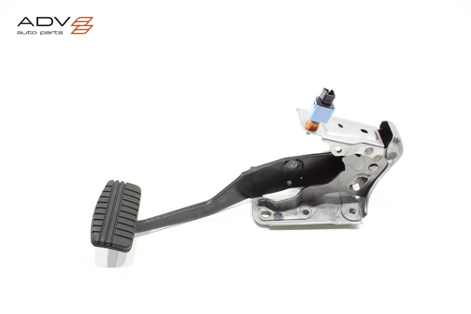 ОРИГИНАЛЬНАЯ ПЕДАЛЬ СТОПОРА СПОРТИВНОГО ТОРМОЗА MITSUBISHI OUTLANDER 2016–2024 годов выпуска - Изображение 2 из 4