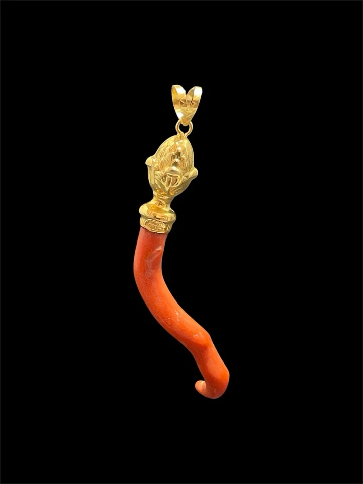 Ciondolo Portafortuna In Corallo Naturale - Immagine 4 di 4