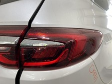 Used Right Tail Light Assembly fits: 2019 Bui...