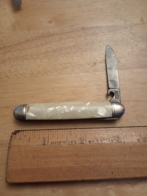 Vintage Imperial:  Gravity Lock Trick Single Blade Pocket Knife