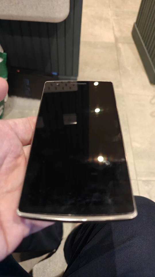 OnePlus One · 64GB, photo 1 of 4