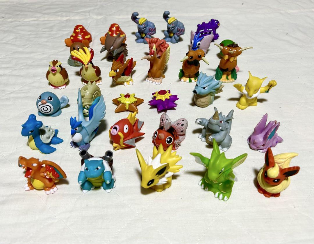 コミック・アニメ POKEMON FINGER PUPPETS set of 46 Pokemon Finger Puppets Set of 46 Figures Vintage Collectible