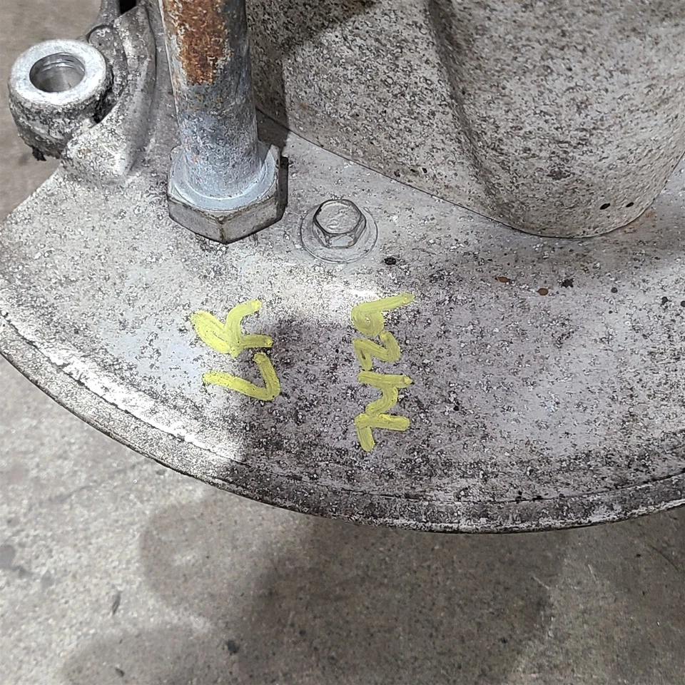 84-87 Corvette C4 Driver Rear Spindle Knuckle Hub Lh Aa7429 - Image 4 of 4