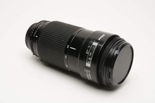Nikon AF Nikkor 70-210mm f4 telephoto zoom lens, caps, Sharp