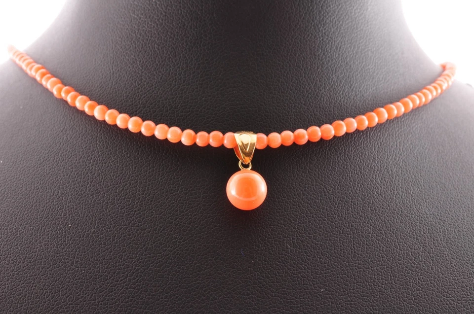 Collar Uniforme Coral Rosa Salmón Cierre Oro 18k Certificación (440mm 21.5ct). Foto 3 de 4