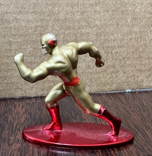 Jada Nano Metalfigs DC Comics Reverse Flash 99407 Figure Red Gold Black 1.5” - Picture 3 of 10