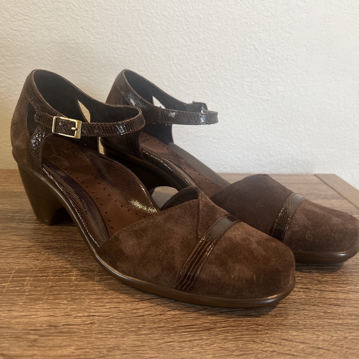Dansko Roxy chocolate brown suede ankle strap Mary Jane