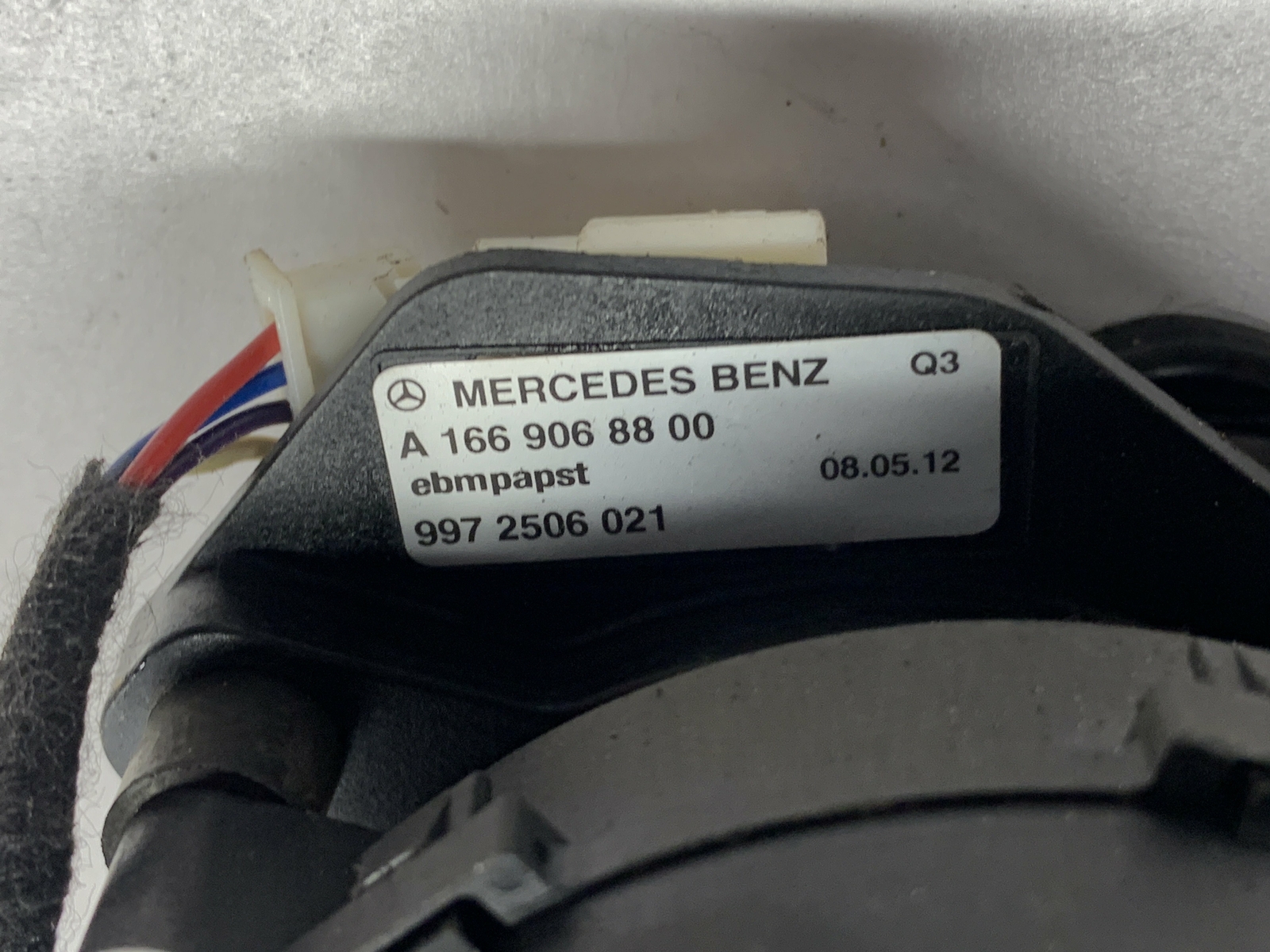 2013 MERCEDES-BENZ M W166 Radio Amplifier Ventilation A1669068800 