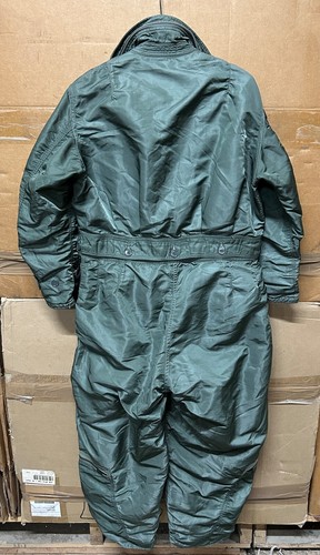 GENUINO MONO USAF VIETNAM VOLADOR PARA HOMBRE TIPO CWU-1/P ¡EXCELENTE COMO NUEVO!!! MEDIANO CORTO - Imagen 3 de 5