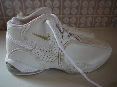 nike air flight elevate