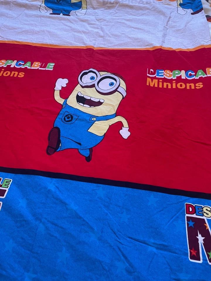 ¡Hecho a mano! Juego de funda nórdica Minions / Despicable Me Twin con 2 fundas de almohada + falda Foto 3 de 4