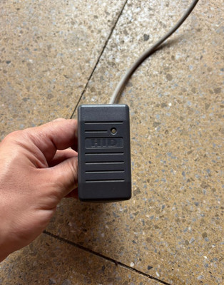 HID ProxPoint Plus Smart Card Reader, Secure Indoor/Outdoor Prox