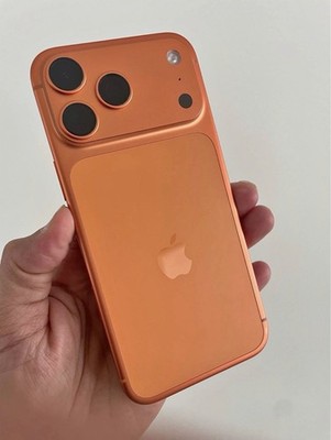 Apple iPhone 17 Pro Max - 256 GB - Cosmic Orange (Unlocked) for
