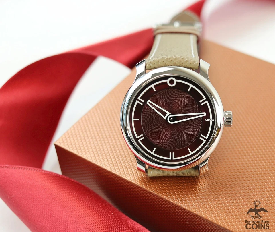 Reloj para hombre MING's 17.09 automático esfera borgoña calibre 330 correa hecha a mano