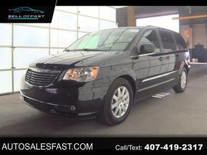 2016 Chrysler Town & Country TOURING 121.2" WB 4DR VAN