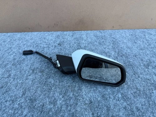 FORD MUSTANG GT 2024-2026 RIGHT PASSENGER DOOR MIRROR WITH BLIND SPOT (WHITE)